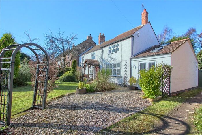 4 Bedroom End Of Terrace House For Sale In Yearby Road, Yearby, Redcar, TS11