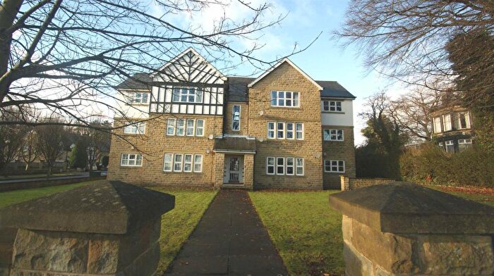 2 Bedroom Flat To Rent In Roundhay, LS8
