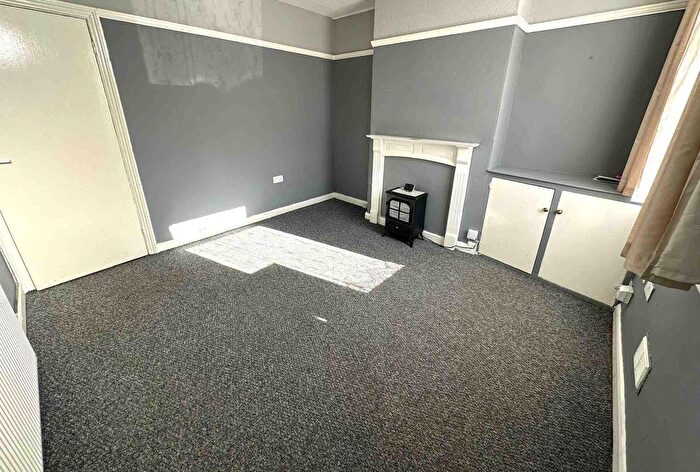 3 Bedroom Terraced House To Rent In Mansfield Road, Sutton-In-Ashfield, NG17