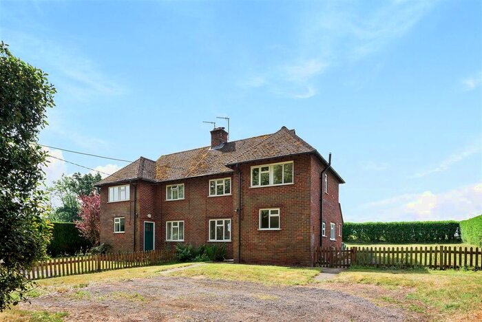 3 Bedroom Semi-Detached House To Rent In Milford Road, Elstead, Godalming, GU8