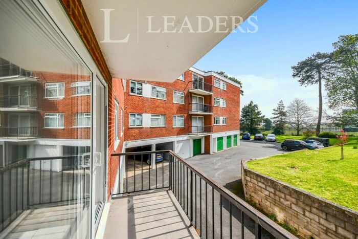 2 Bedroom Apartment To Rent In Belle Vue Road, Bournemouth, BH6