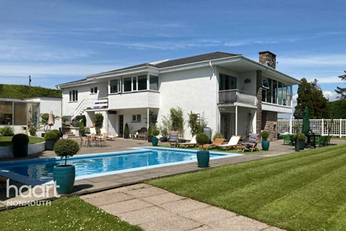 5 Bedroom Detached House For Sale In Parc Close, Usk, NP15