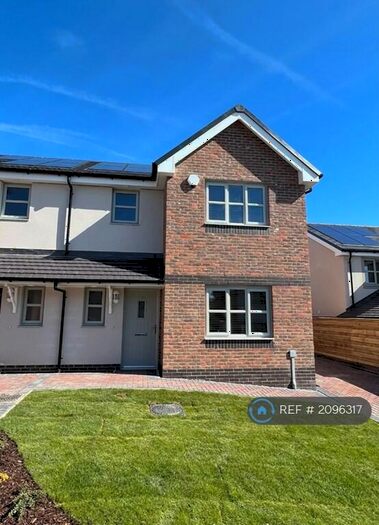 3 Bedroom Semi-Detached House To Rent In Parc Pentywyn, Deganwy, Conwy, LL31