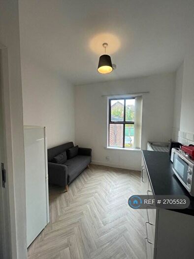 2 Bedroom Flat To Rent In Burscough Street, Ormskirk, L39