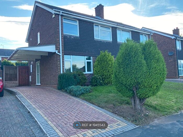 3 Bedroom Semi-Detached House To Rent In St. Annes Road, Lichfield, WS13