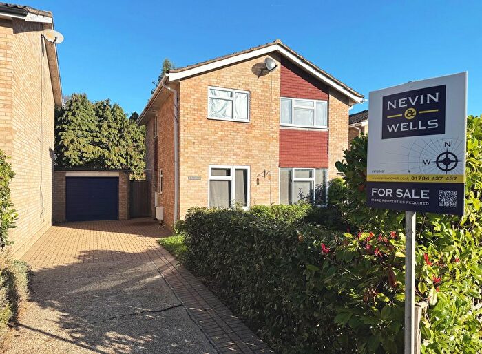 4 Bedroom Detached House For Sale In Mead Close, Egham, Surrey, TW20