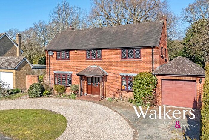 4 Bedroom Detached House For Sale In Willow Green, Ingatestone, CM4