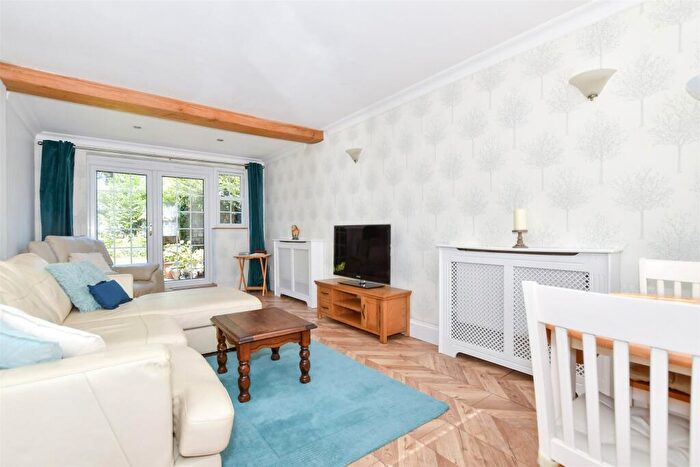 2 Bedroom End Of Terrace House For Sale In Sutton Road, Sutton Valence, Kent, ME17