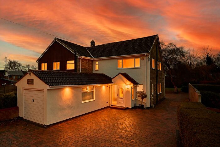 5 Bedroom Detached House For Sale In Lowfield House, New Lane, Upton, WF9