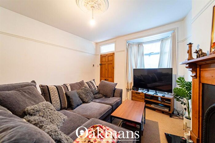 3 Bedroom End Of Terrace House For Sale In North Road, Harborne, B17