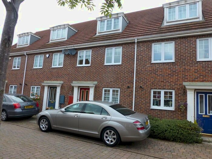 3 Bedroom Town House To Rent In Ambergate Way, Central Grange, Kenton, Newcastle Upon Tyne, NE3