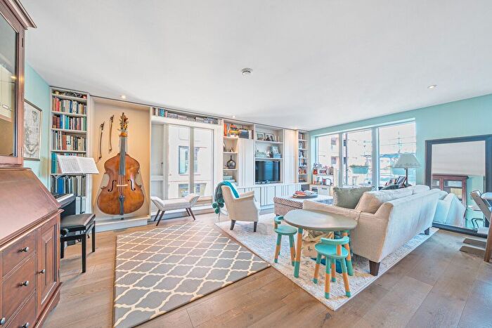 2 Bedroom Flat To Rent In Rushworth Street, London, SE1