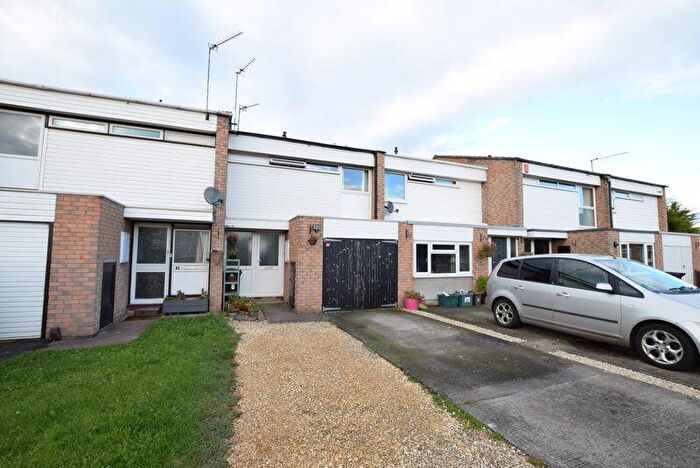 3 Bedroom Terraced House To Rent In The Penns, Clevedon, BS21