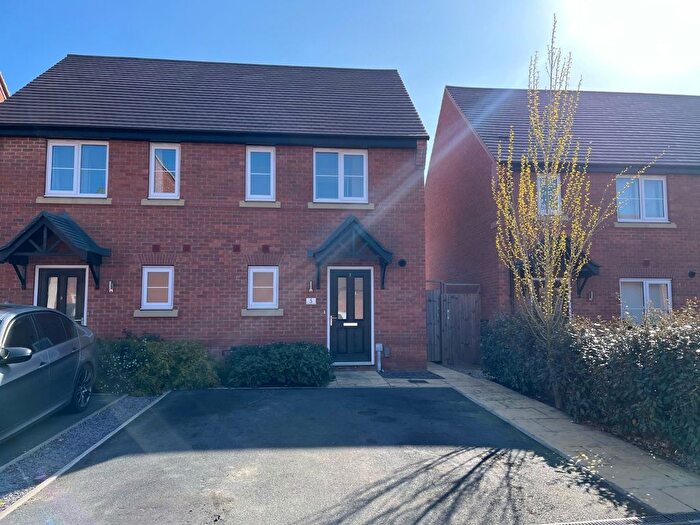 2 Bedroom Semi-Detached House To Rent In Allington Place, Littleover, Derby, Derbyshire, DE23