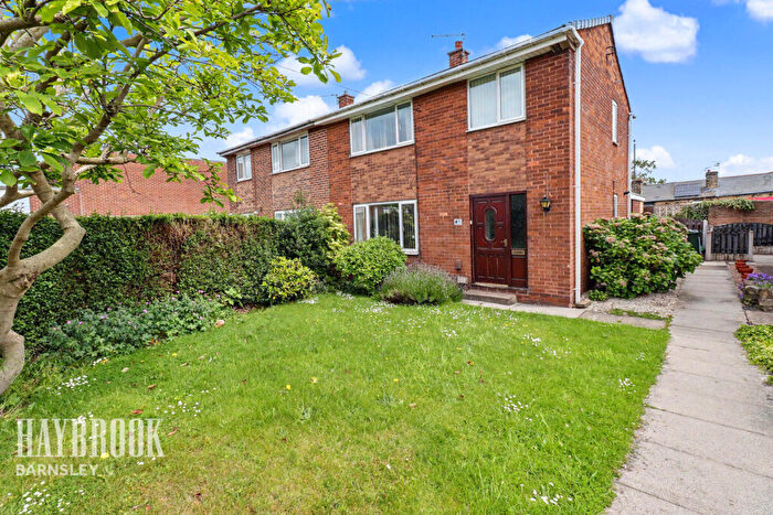 3 Bedroom Semi Detached House For Sale In Union Court, Barnsley, S70
