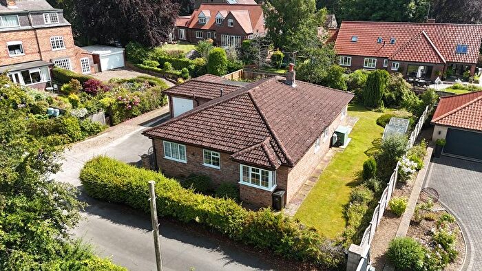 3 Bedroom Detached Bungalow For Sale In Mount Pleasant, Scalby, YO13