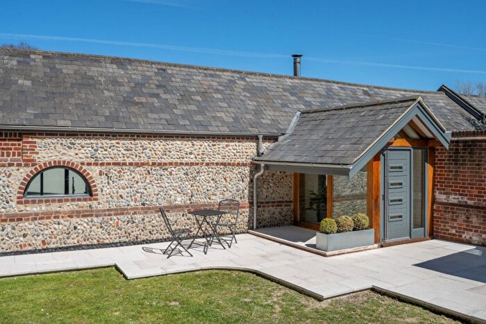 2 Bedroom Barn Conversion For Sale In Manor Farm Road, Great Yarmouth, NR29