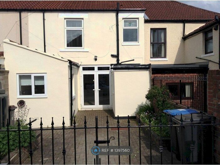 3 Bedroom Terraced House To Rent In Russell St, Durham, DH7