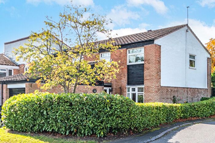3 Bedroom End Terrace House For Sale In Ashbury Covert, Birmingham, West Midlands, B30