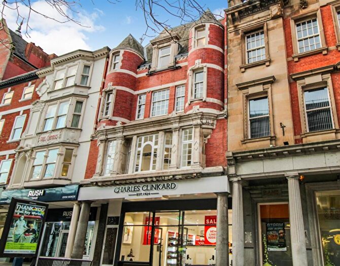 1 Bedroom Apartment To Rent In Long Row, Nottingham, NG1