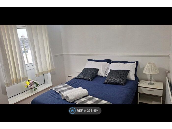 4 Bedroom Terraced House To Rent In Macauley Place, Kilmarnock, KA3