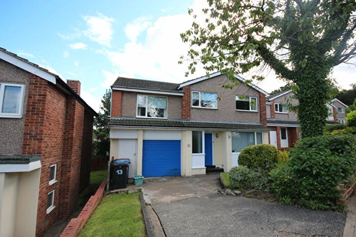6 Bedroom House To Rent In Ferens Close, DH1