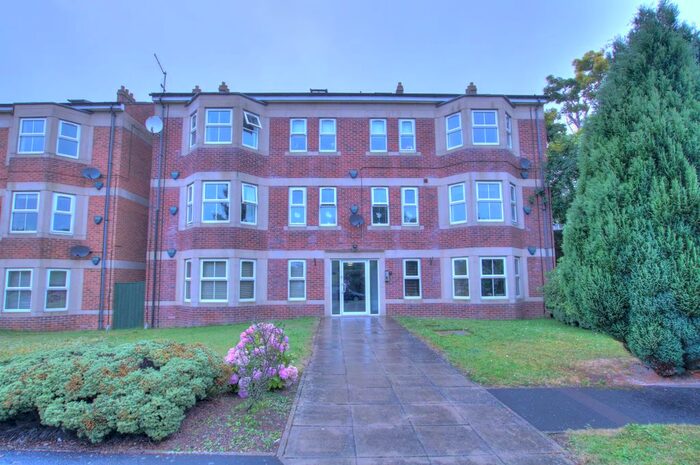 2 Bedroom Flat To Rent In Moss Side, The Greenside, Wrekenton, Gateshead, NE9