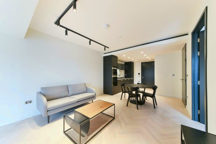 1 Bedroom Flat To Rent In Sun Street, Shoreditch, London, EC2A