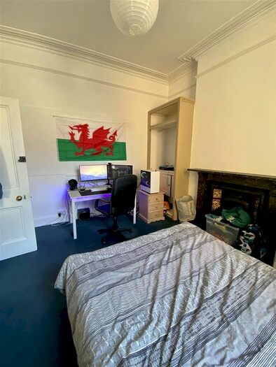 6 Bedroom Property To Rent In Hill Park Crescent, Plymouth, PL4