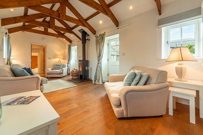 1 Bedroom Barn Conversion To Rent In Gonwin Manor Drive, Carbis Bay, TR26