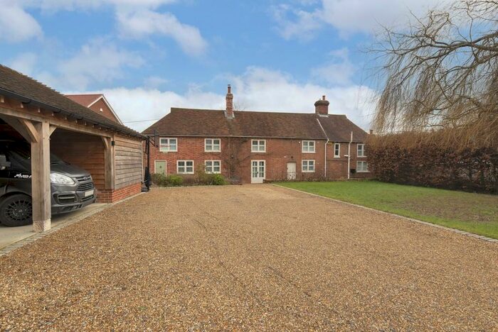 4 Bedroom Cottage For Sale In Offered With No Onward Chain, Grafty Green, ME17