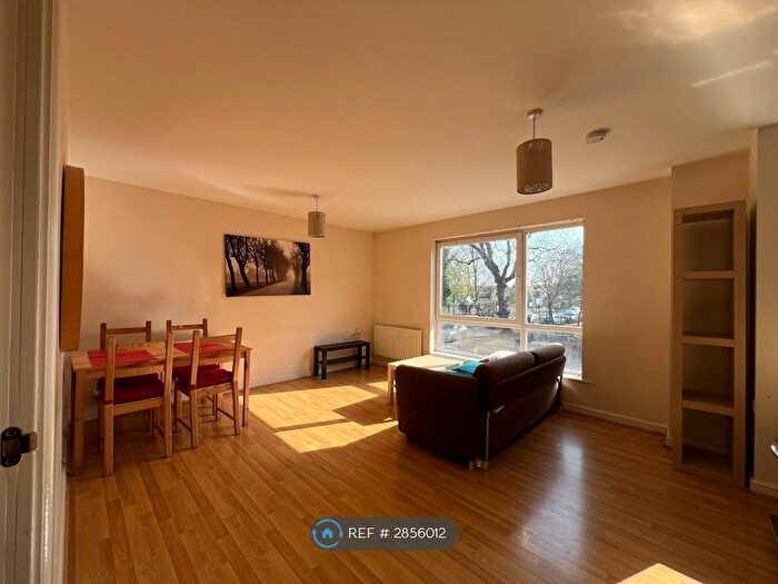 2 Bedroom Flat To Rent In Devonshire St South, Manchester, M13