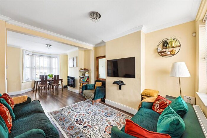 2 Bedroom Terraced House To Rent In Durham Road, London, E16