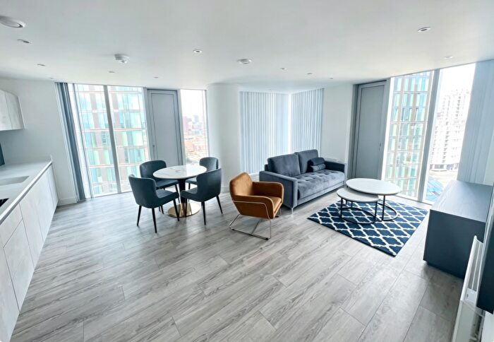 2 Bedroom Flat To Rent In Blade Tower, Silvercroft Street, Manchester, M15