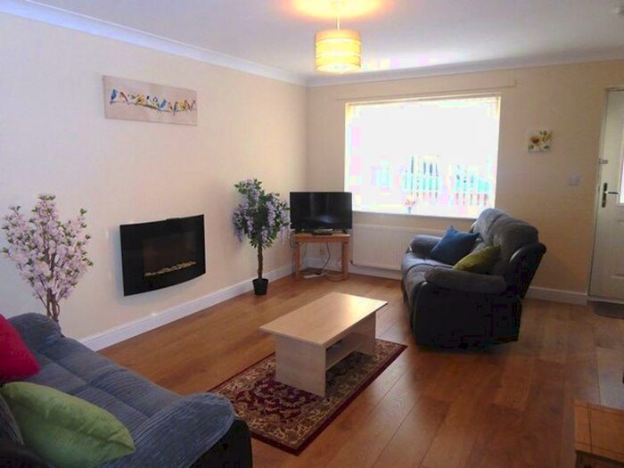 3 Bedroom Semi-Detached House To Rent In Lonsdale Street, Barrow-In-Furness, LA14