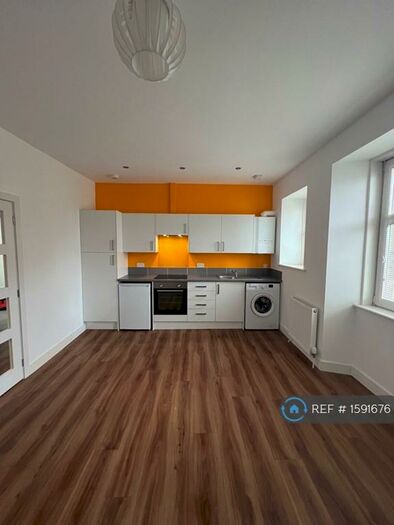 2 Bedroom Flat To Rent In St. Catherines Road, Perth, PH1