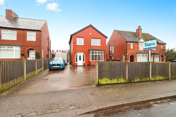 3 Bedroom Detached House For Sale In Birchwood Road, Alfreton, DE55