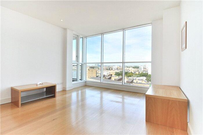2 Bedroom Apartment To Rent In Belgrave Court, Westferry Circus, Canary Wharf, London, E14