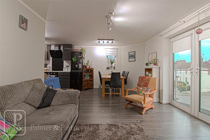 2 Bedroom Apartment To Rent In Brickfield Close, Ipswich, Suffolk, IP2