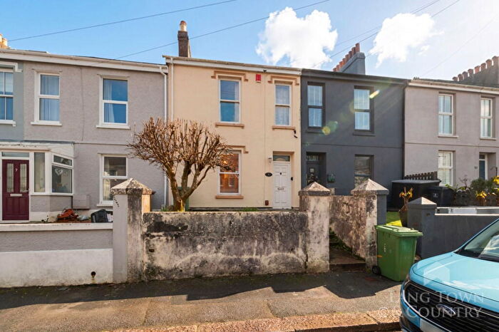 3 Bedroom Terraced House For Sale In Fortescue Place, Hartley, Plymouth., PL3