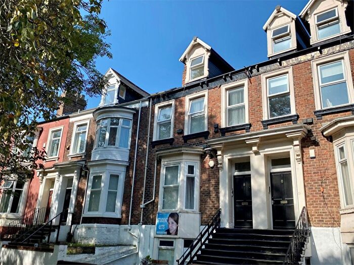 2 Bedroom Flat To Rent In Summerhill, Thornhill, Sunderland, SR2