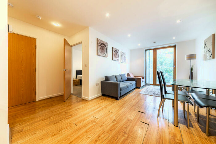 1 Bedroom Apartment To Rent In Bath House, Arboretum Place, Barking, IG11