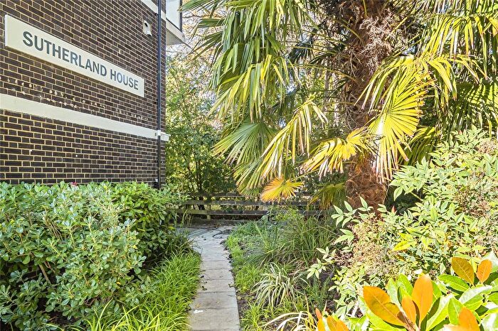 2 Bedroom Flat To Rent In Sutherland House, Richmond, TW10
