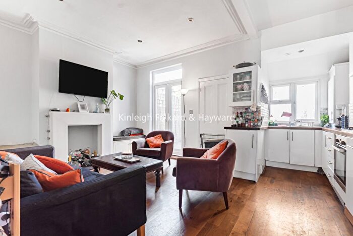 4 Bedroom Detached House To Rent In Southcroft Road, London, SW17