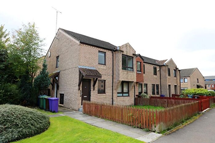 2 Bedroom Flat To Rent In Milnpark Gardens, Kinning Park, Glasgow, G41