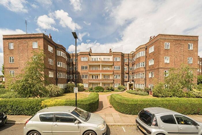 2 Bedroom Flat To Rent In Chiswick Village, Chiswick, W4