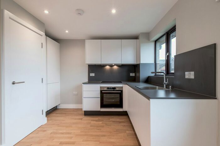 1 Bedroom Flat To Rent In Myers Lane, London, SE14