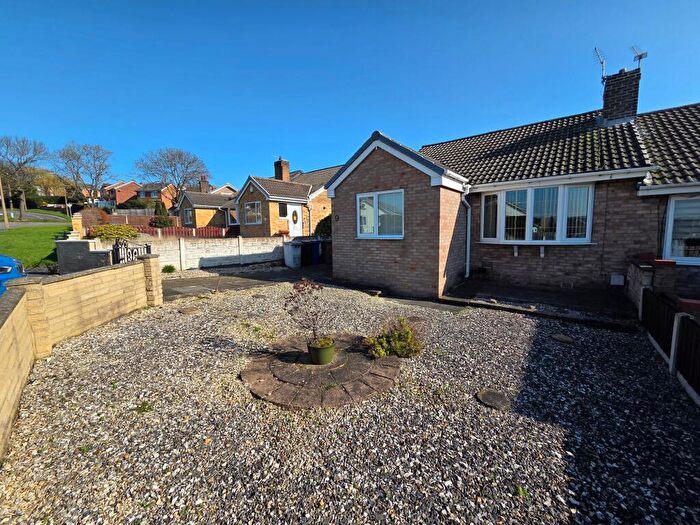 2 Bedroom Semi Detached House For Sale In Venetian Crescent, Darfield, S73