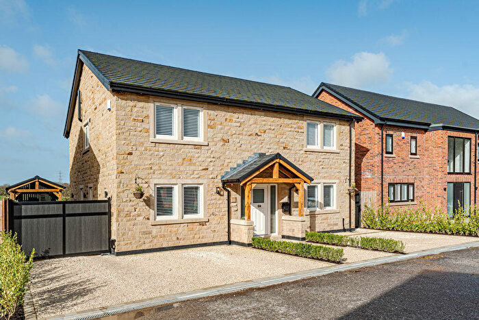 5 Bedroom Detached House For Sale In Hunters Fold Way, Preston Road, Charnock Richard, PR7