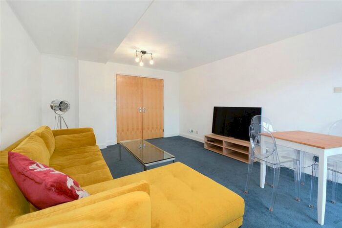 2 Bedroom Flat To Rent In St. Andrews Wharf, Shad Thames, SE1